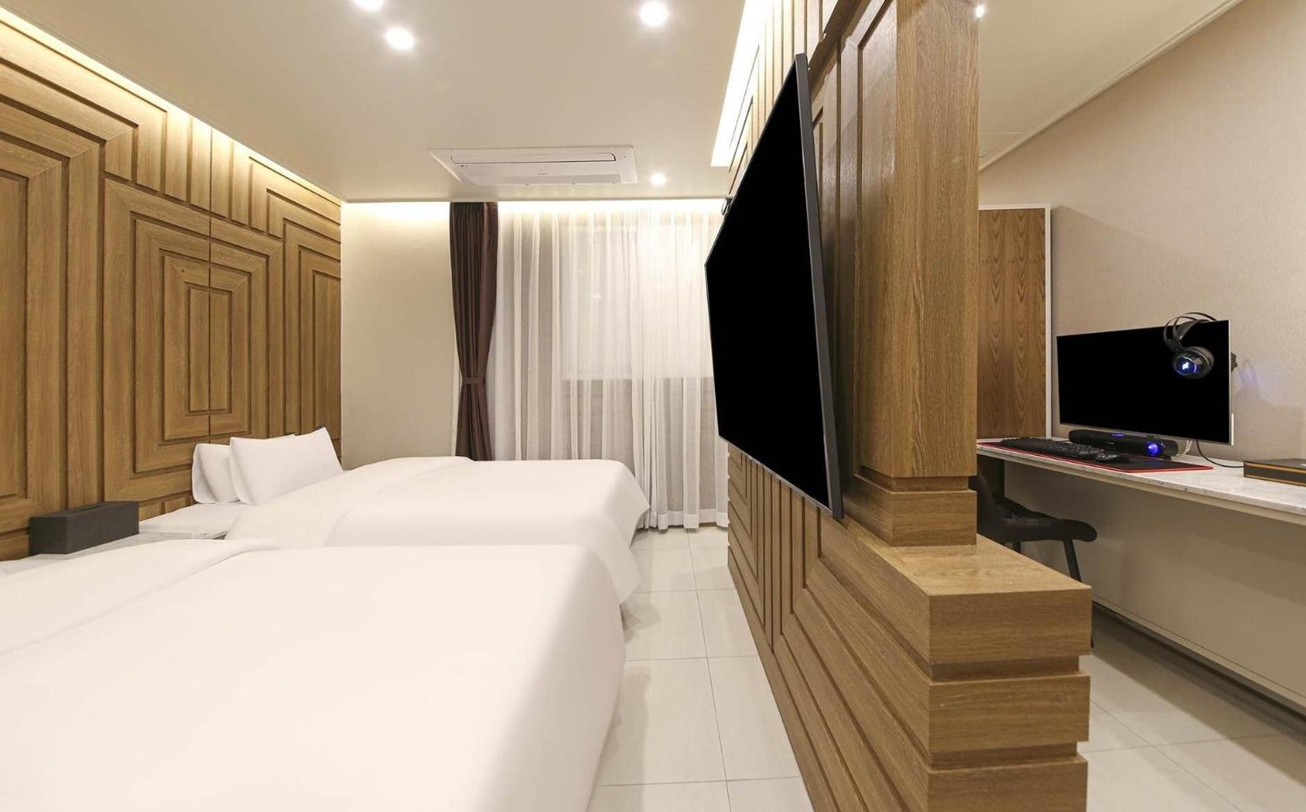 Gwangju Metropolitan City Brown Dot Hotel Sinan מראה חיצוני תמונה