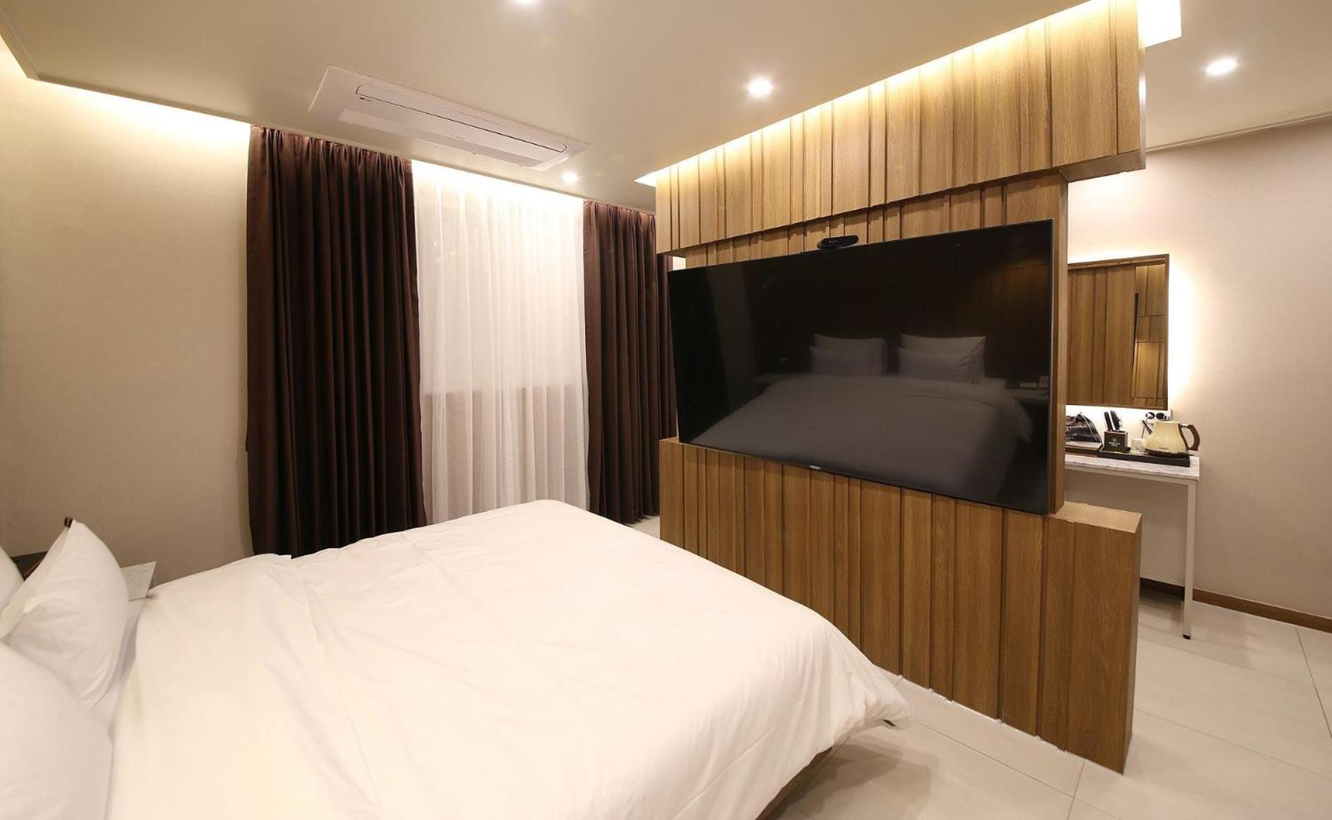 Gwangju Metropolitan City Brown Dot Hotel Sinan מראה חיצוני תמונה
