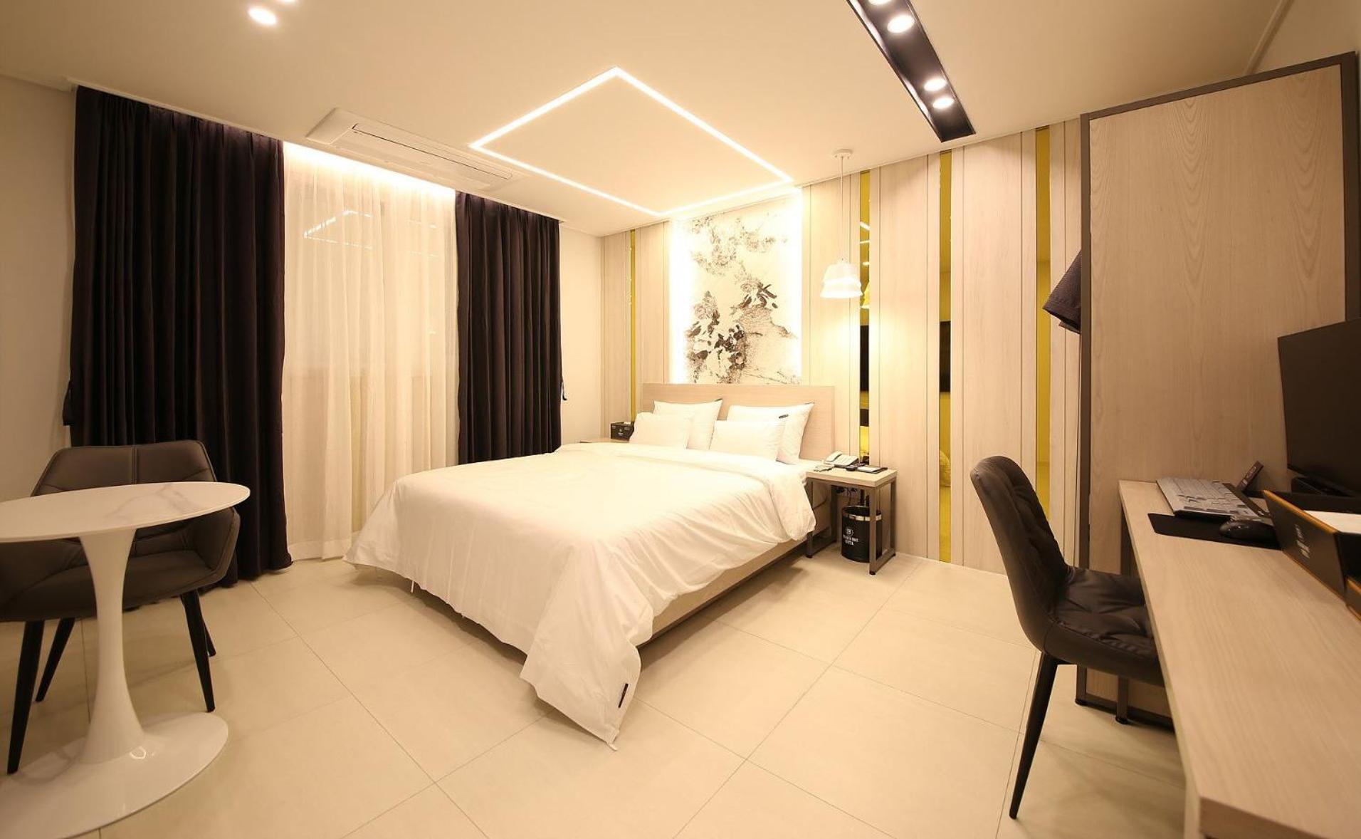 Gwangju Metropolitan City Brown Dot Hotel Sinan מראה חיצוני תמונה