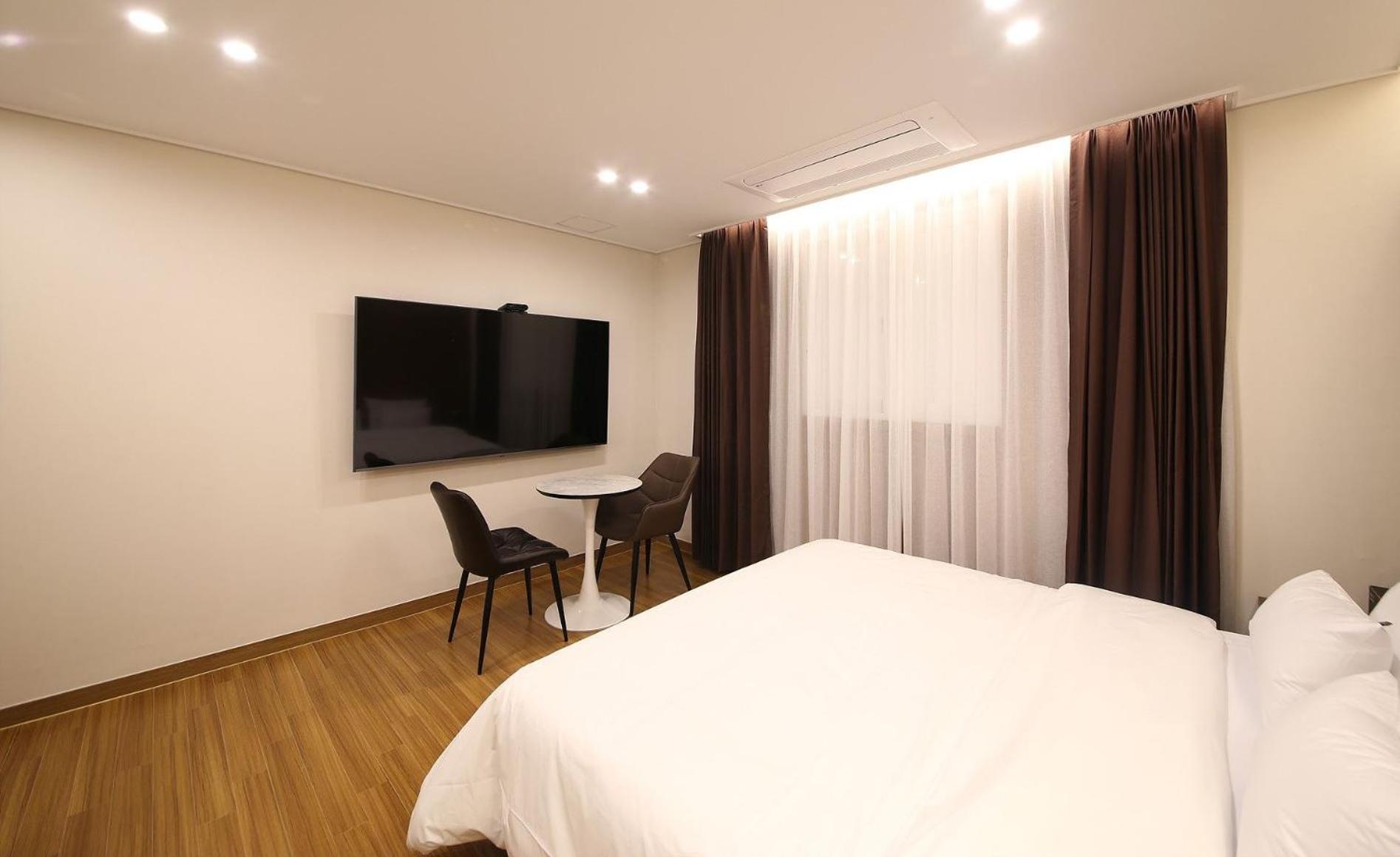 Gwangju Metropolitan City Brown Dot Hotel Sinan מראה חיצוני תמונה